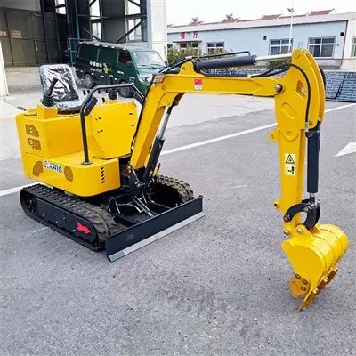 Mini bager za kućnu upotrebu s gumenom gusjenicom